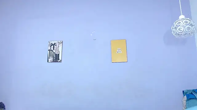 Snapshot of onixandghosty1 chatting on November 19, 2025, 7:03 pm onixandghosty1 online show from November 19, 2025, 7:03 pm