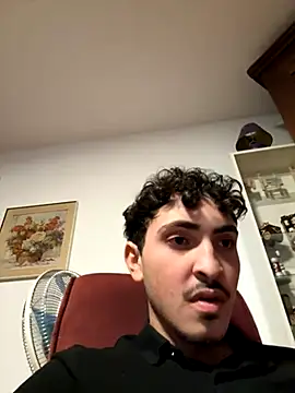 Snapshot of amo660 chatting on November 25, 2025, 2:50 pm amo660 online show from November 25, 2025, 2:50 pm