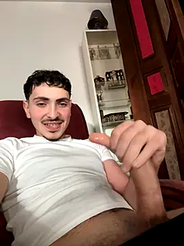 Snapshot of amo660 chatting on December 1, 2025, 11:22 am amo660 online show from December 1, 2025, 11:22 am