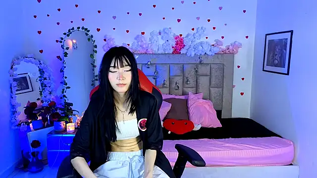 Snapshot of Isla_rosee18 chatting on April 11, 2026, 1:02 am Isla rosee18 online show from April 11, 2026, 1:02 am