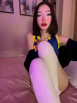 Isla rosee18 online show from July 12, 2026, 3:29 am