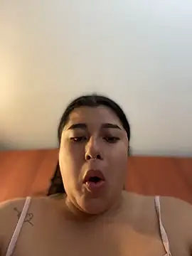 Snapshot of Tokio_Sakura chatting on January 14, 2026, 4:32 pm Tokio Sakura online show from January 14, 2026, 4:32 pm