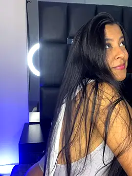 Kendra C online show from November 12, 2025, 1:21 am