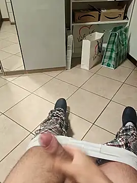 Snapshot of LucifertheGenius chatting on October 25, 2025, 3:34 pm LucifertheGenius online show from October 25, 2025, 3:34 pm