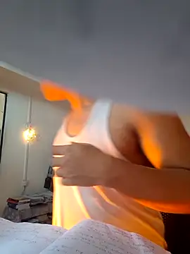 Snapshot of TheLonewolf8 chatting on February 22, 2026, 4:15 am TheLonewolf8 online show from February 22, 2026, 4:15 am