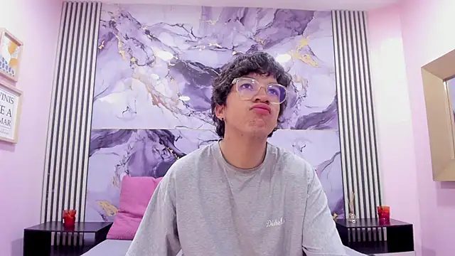 Snapshot of Desire_Ecstasy chatting on November 15, 2025, 12:53 pm Desire Ecstasy online show from November 15, 2025, 12:53 pm