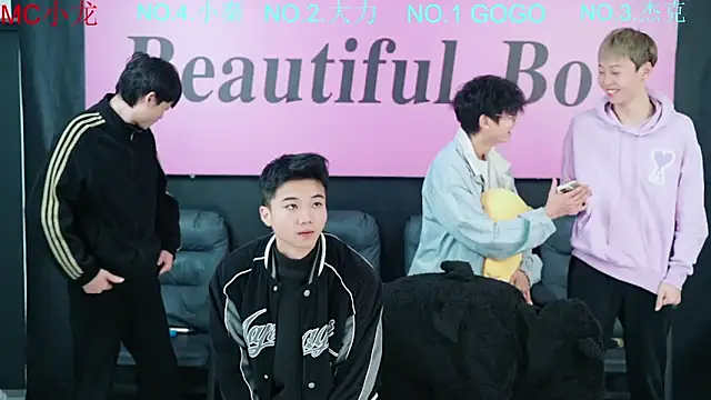 BeautifulBoys-888 online show from October 24, 2025, 12:04 pm