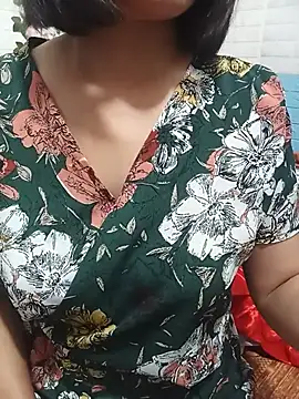 Snapshot of Thaohoa_love chatting on July 5, 2026, 10:05 pm Thaohoa love online show from July 5, 2026, 10:05 pm