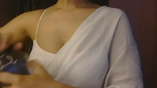 your cute girl online show from May 16, 2026, 5:17 am