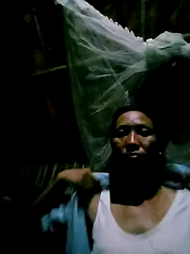 Lisa pusy online show from October 10, 2025, 9:04 pm