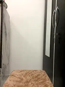 Snapshot of layra_9900 chatting on October 10, 2025, 6:09 pm layra 9900 online show from October 10, 2025, 6:09 pm