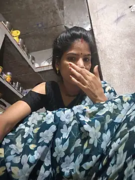 Riya jaan12 online show from May 29, 2026, 2:39 am