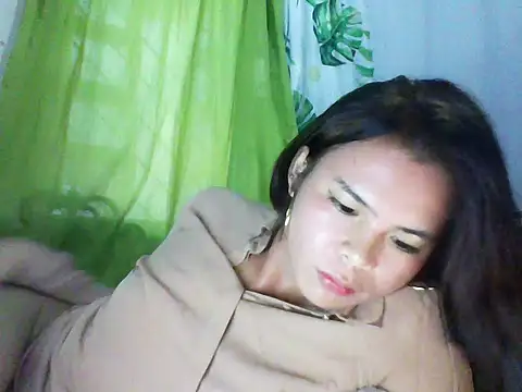 kera metina online show from October 2, 2025, 5:44 am