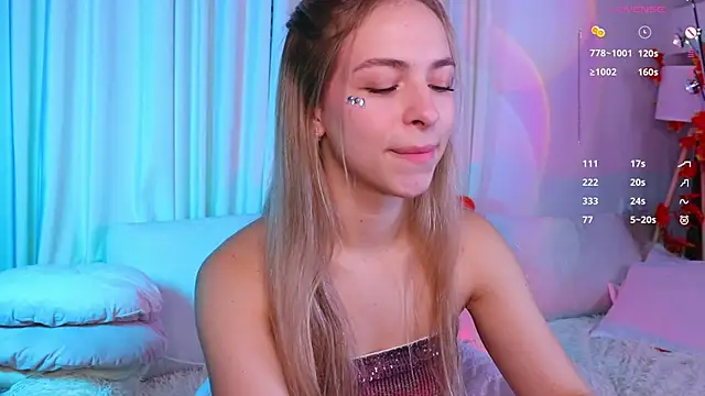 Snapshot of ShinyBarbie chatting on October 24, 2025, 6:45 am ShinyBarbie online show from October 24, 2025, 6:45 am