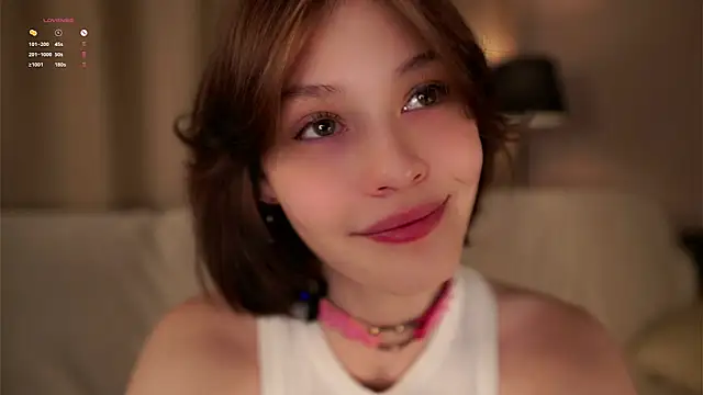 LurleneRamo online show from October 15, 2025, 1:04 am