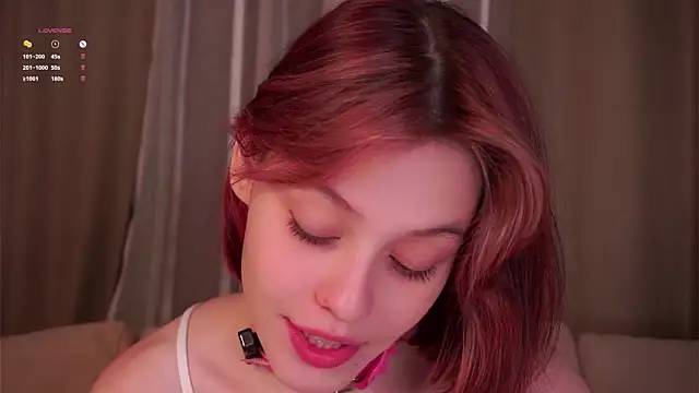 LurleneRamo online show from November 25, 2025, 1:06 am