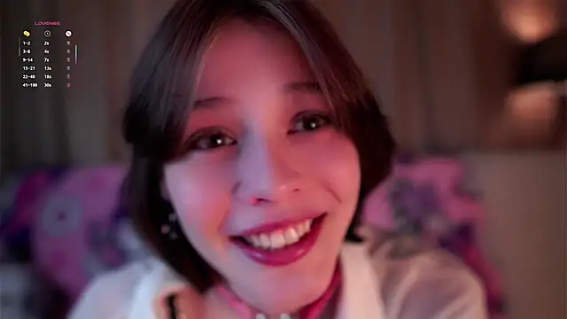 LurleneRamo online show from October 8, 2025, 1:07 am