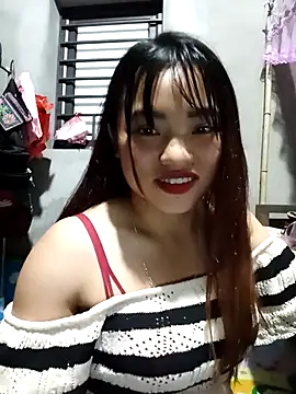 Snapshot of Lee_coope chatting on October 9, 2025, 3:23 pm Lee coope online show from October 9, 2025, 3:23 pm