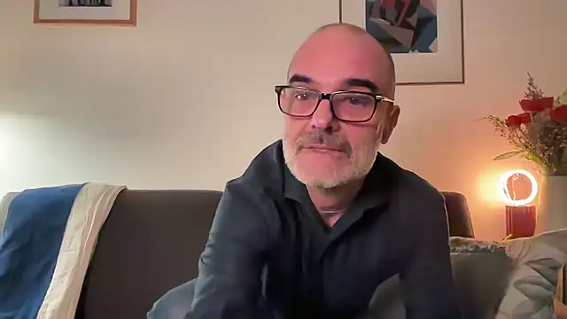 Milkywaymen online show from March 22, 2026, 7:48 pm