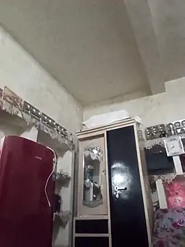 Snapshot of Rachna_Love chatting on October 19, 2025, 1:14 pm Rachna Love online show from October 19, 2025, 1:14 pm