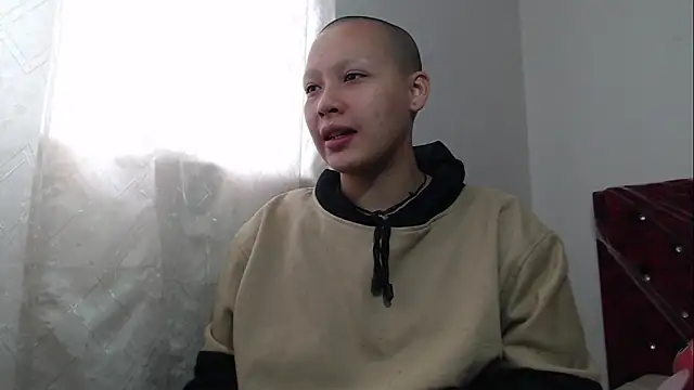 Snapshot of Cherry_vald chatting on October 28, 2025, 12:04 pm Cherry vald online show from October 28, 2025, 12:04 pm