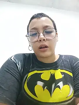 Snapshot of Cherry_vald chatting on June 14, 2026, 4:57 am Cherry vald online show from June 14, 2026, 4:57 am