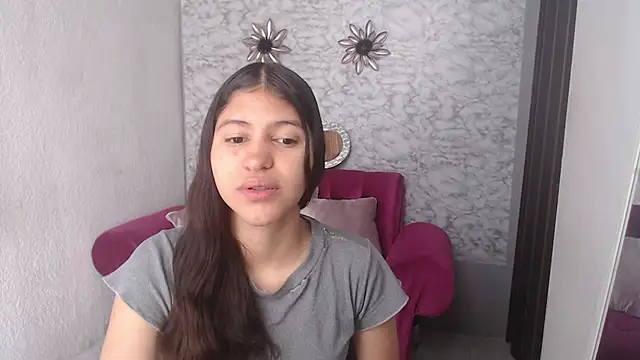 Evagirl69 online show from October 24, 2025, 12:15 pm