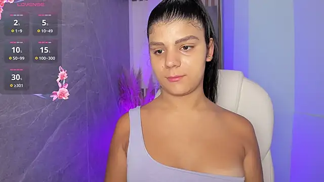 Snapshot of PauliinaBelle_ chatting on April 25, 2026, 1:41 pm PauliinaBelle online show from April 25, 2026, 1:41 pm