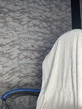 Snapshot of AlisSon__hot chatting on March 5, 2026, 4:53 am AlisSon hot online show from March 5, 2026, 4:53 am