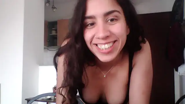 Snapshot of Souphicherry chatting on September 26, 2025, 7:21 pm Souphicherry online show from September 26, 2025, 7:21 pm