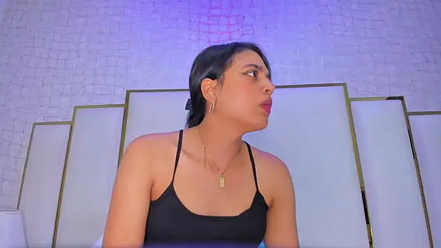 thalia888  online show from February 24, 2026, 7:04 pm