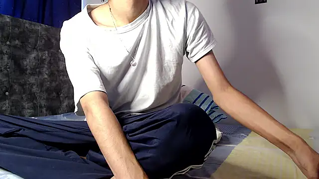 alexmark  online show from April 23, 2026, 5:14 pm
