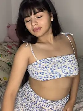 You dirty girl18 online show from December 23, 2025, 4:45 am