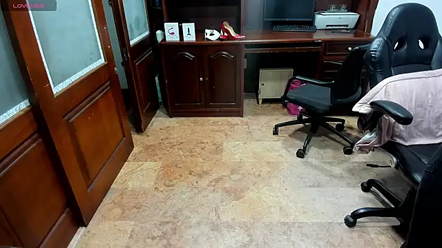 Snapshot of SexyRachel_ chatting on November 16, 2025, 11:59 am SexyRachel online show from November 16, 2025, 11:59 am