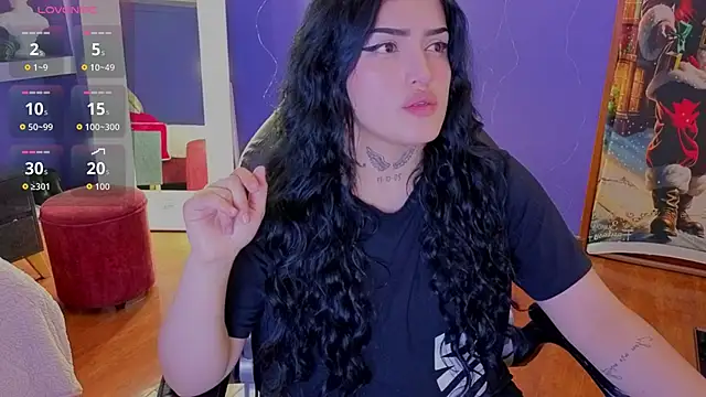 Snapshot of sari_belle chatting on November 23, 2025, 8:52 pm sari belle online show from November 23, 2025, 8:52 pm