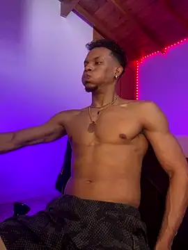 RickKrong  online show from October 25, 2025, 7:25 pm