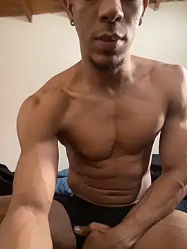 RickKrong  online show from November 7, 2025, 1:26 pm