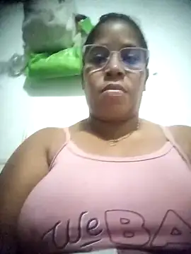 Snapshot of Big_ass_submissive chatting on February 10, 2026, 2:43 am Big ass submissive online show from February 10, 2026, 2:43 am