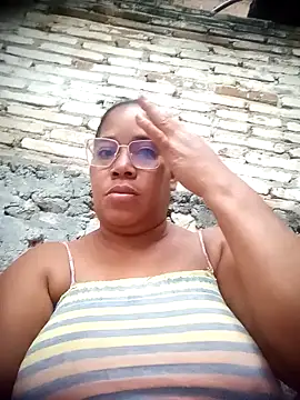 Snapshot of Big_ass_submissive chatting on February 22, 2026, 1:13 pm Big ass submissive online show from February 22, 2026, 1:13 pm