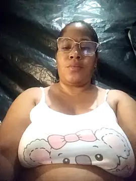 Big ass submissive online show from November 30, 2025, 4:02 am