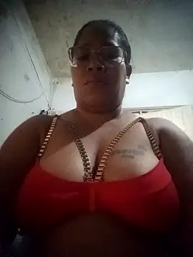 Big ass submissive online show from November 14, 2025, 12:31 pm