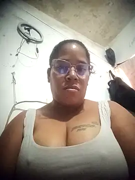 Snapshot of Big_ass_submissive chatting on February 24, 2026, 2:07 pm Big ass submissive online show from February 24, 2026, 2:07 pm