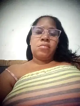 Snapshot of Big_ass_submissive chatting on February 21, 2026, 1:07 am Big ass submissive online show from February 21, 2026, 1:07 am