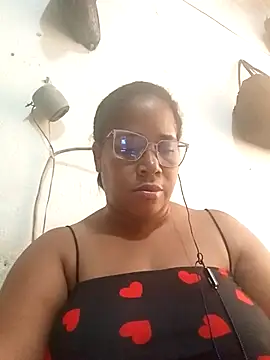 Big ass submissive online show from April 24, 2026, 1:02 pm