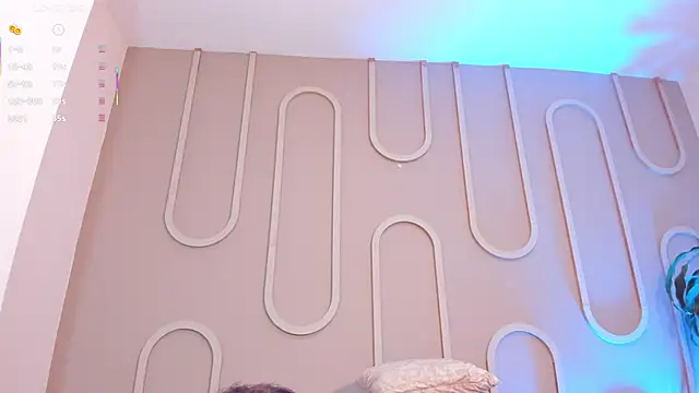  miss mia online show from June 30, 2026, 11:54 am