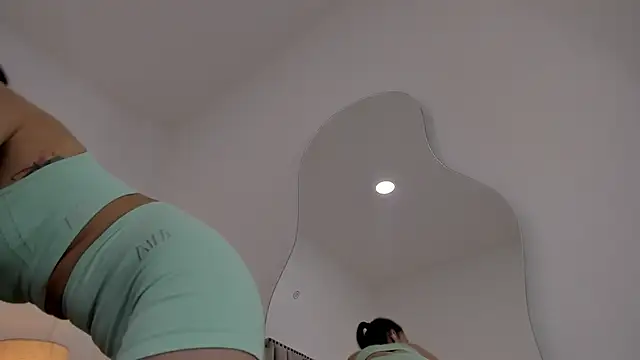 LanaFerrer online show from October 7, 2025, 7:37 pm