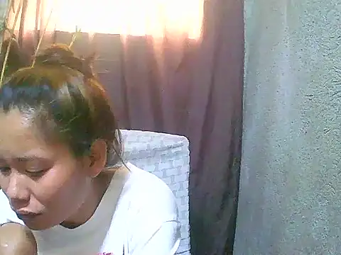 Snapshot of Sweeetgurll chatting on April 30, 2026, 4:19 am Sweeetgurll online show from April 30, 2026, 4:19 am