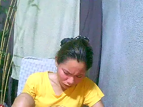 Snapshot of Sweeetgurll chatting on April 25, 2026, 1:36 pm Sweeetgurll online show from April 25, 2026, 1:36 pm