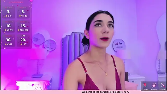 Snapshot of Alison_Carde05 chatting on April 27, 2026, 7:12 pm Alison Carde05 online show from April 27, 2026, 7:12 pm