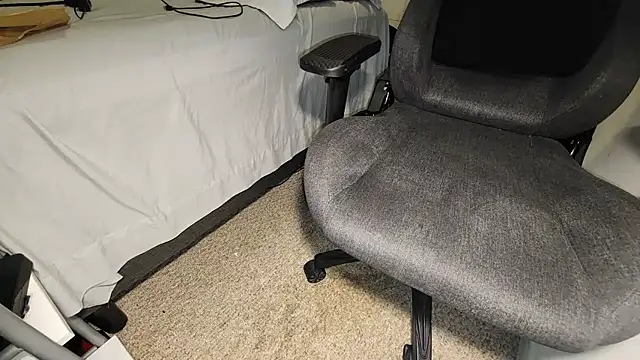 catt18 online show from October 30, 2025, 4:15 pm